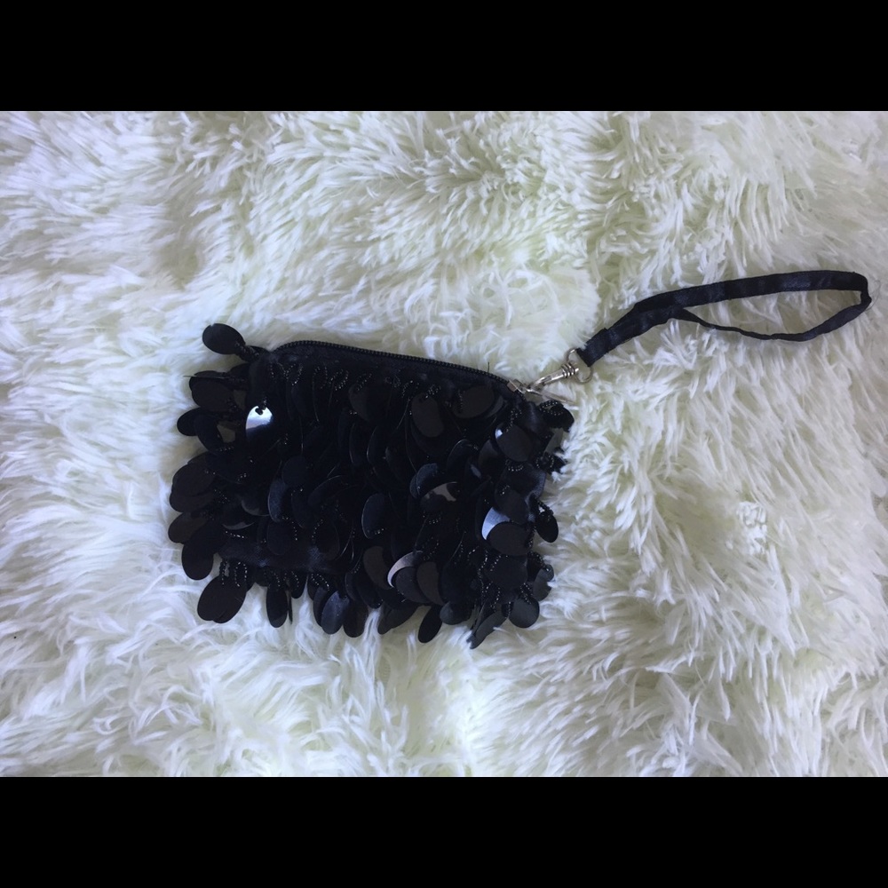 Black sequined wristlet